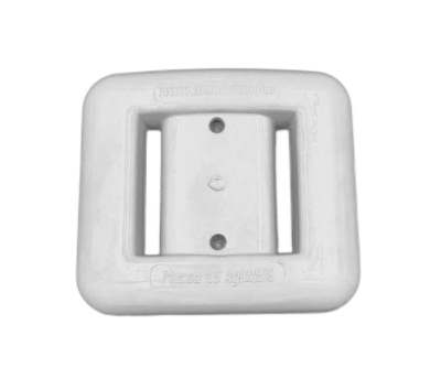 Груз в пластиковом покрытии белый